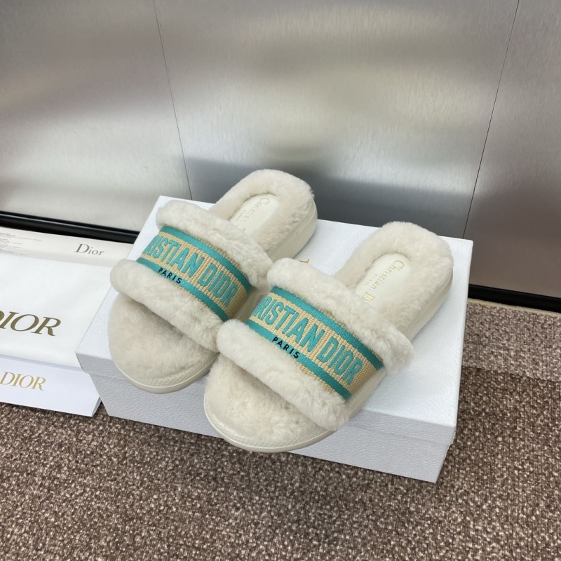ch**an D*or slippers